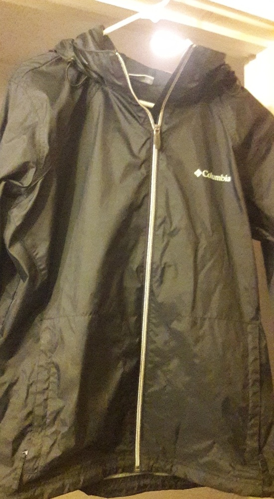 Black Columbia windbreaker XL
